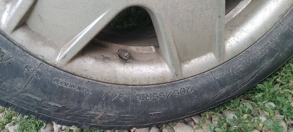 Vind VW beetle in stare de funcționare cu toate actele la zi