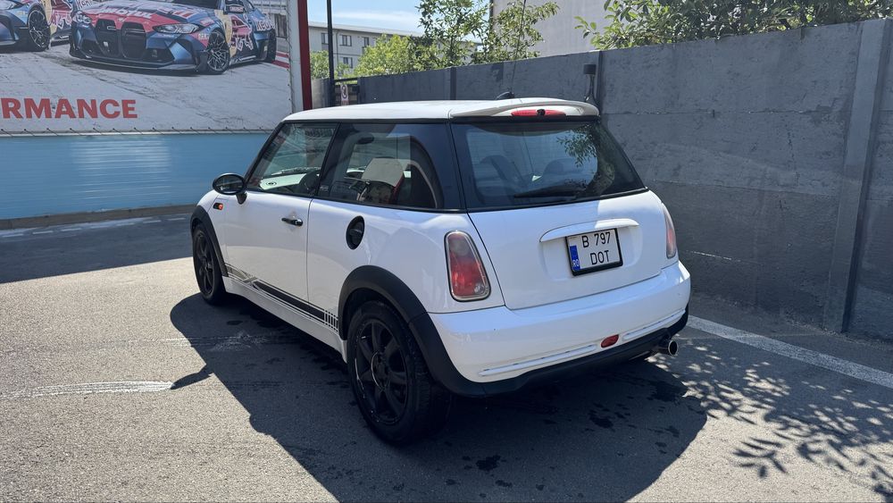 Mini Cooper 2005 1.6 benzina 6 trepte