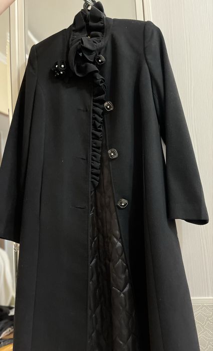 Пальто черное осеннее размер 46