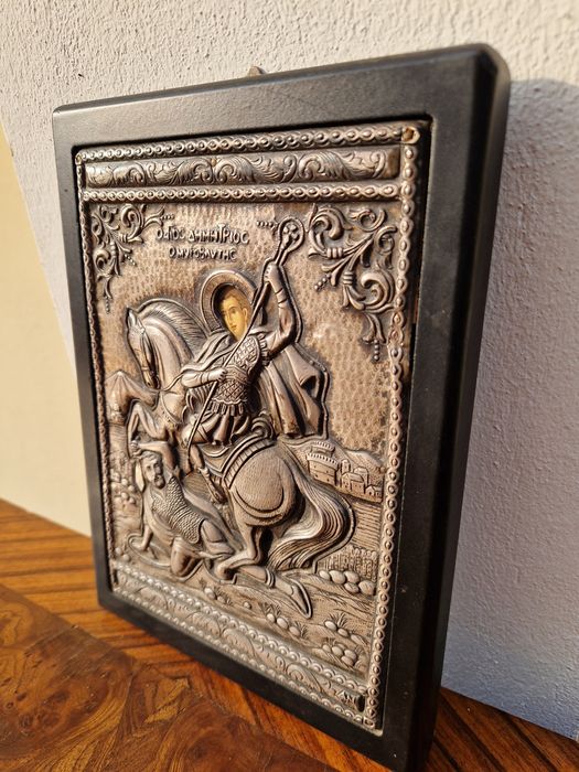 Прекрасна английска сребърна икона Свети Димитър