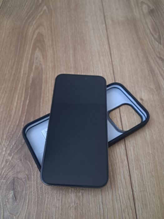Vând iPhone 15 pro max 256gb În stare perfectă de funcționare