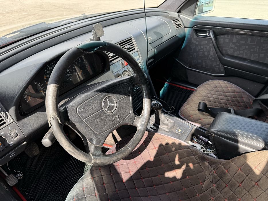 Мерседес С180. Продаю