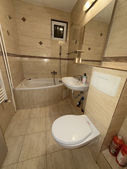 Inchiriez apartament 2 camere + parcare zona Iulius Mall Cluj-Napoca