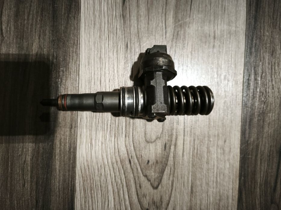Injector Passat 2.0 tdi bmp