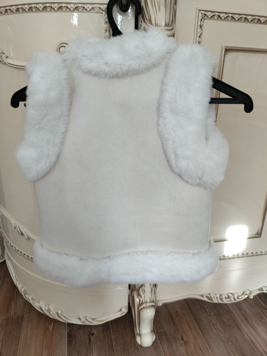 Жилет из цигейки детская