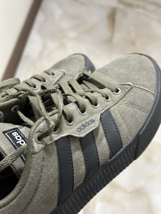 Обувки Adidas (маратонки)