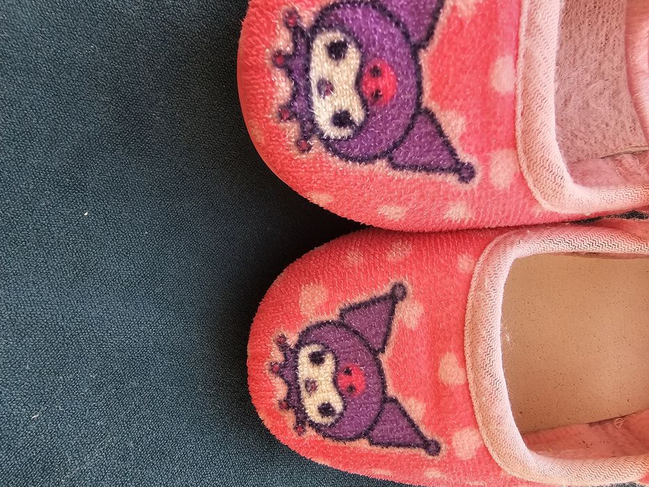 Продам мягкие тапочки для садика