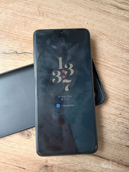 Poco x7 pro 5G  xotira 8+8/256