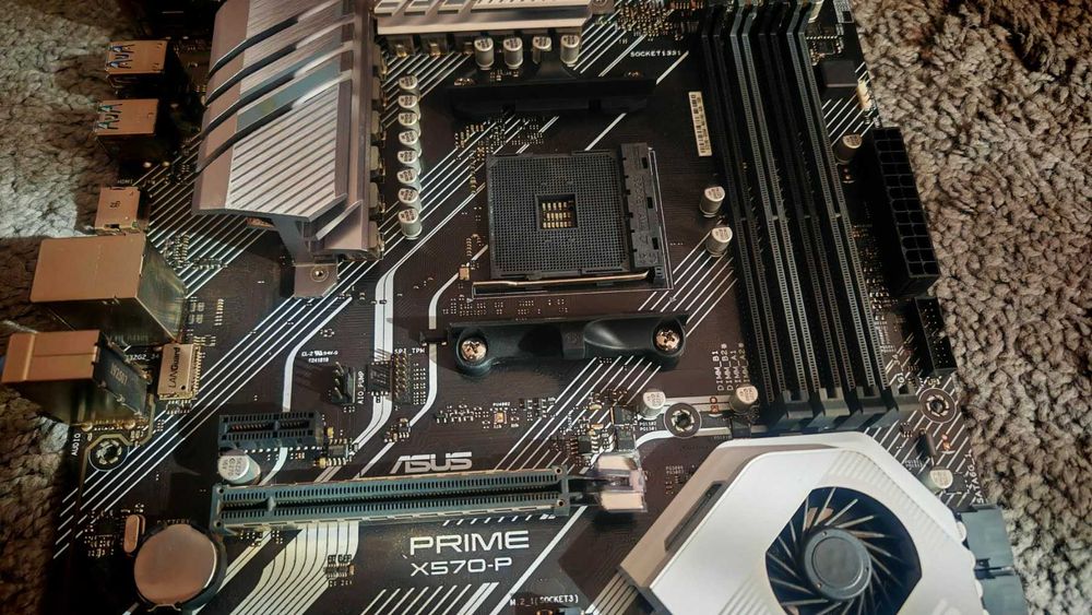Дънна платка ASUS PRIME X570-P  сокет. AM4