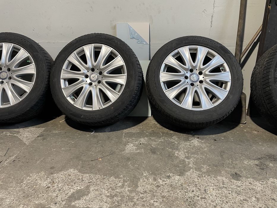 Джанти с гуми за. W222