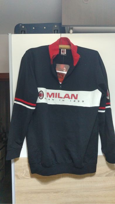 De vanzare tricou AC Milan