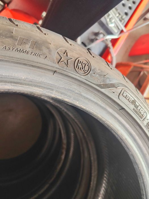 2бр. летни гуми 255/35/19 Goodyear