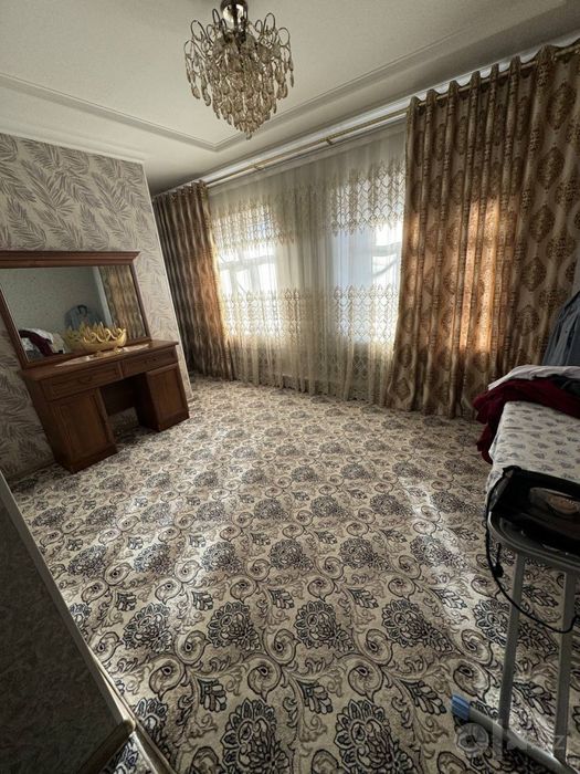 Toshkent tumani kok saroyda uy sotiladi
