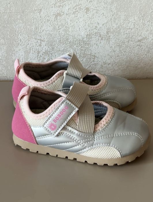 Детская обувь на девочку