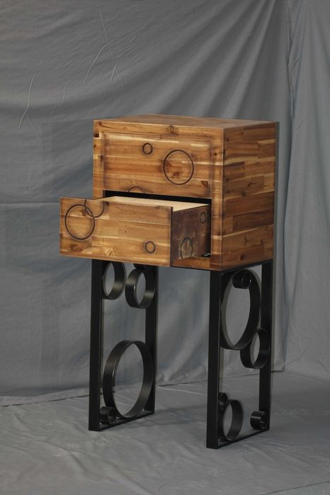 Авторски шкаф с две чекмеджета