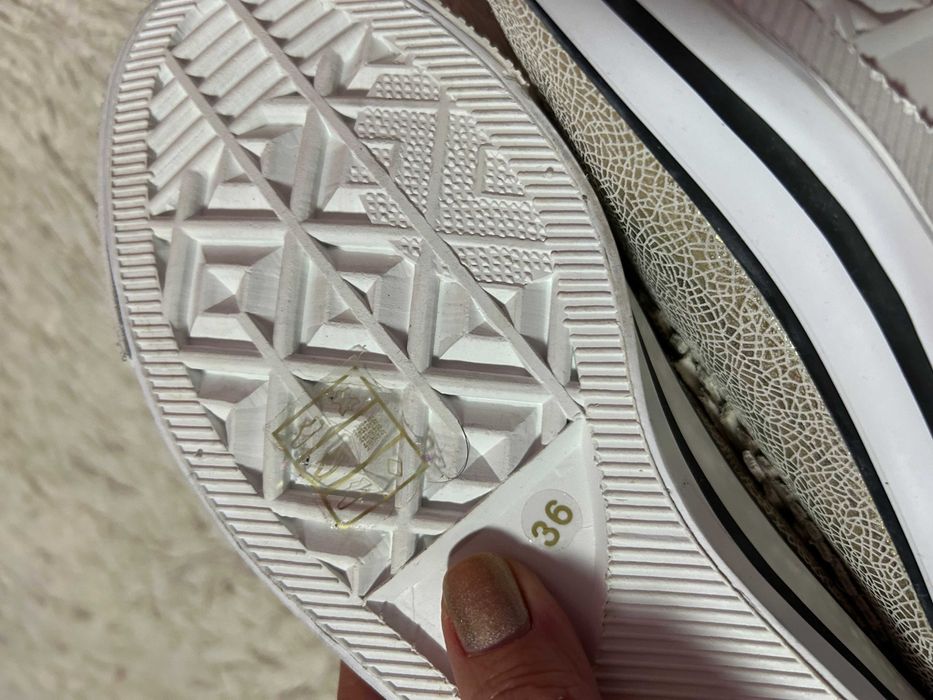 Tenisi piele naturală Trusardi jeans originali NOU eticheta măr36/23cm