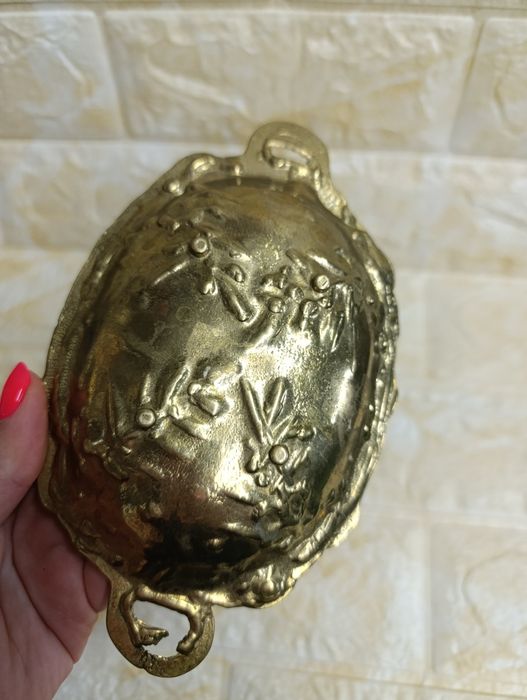 Бронзова бонбониера