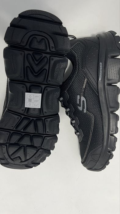 Pantofi sport Skechers mas.41
