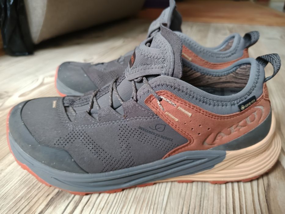 Дамски туристически обувки AKU  Omnia V-Light GTX, 41.5