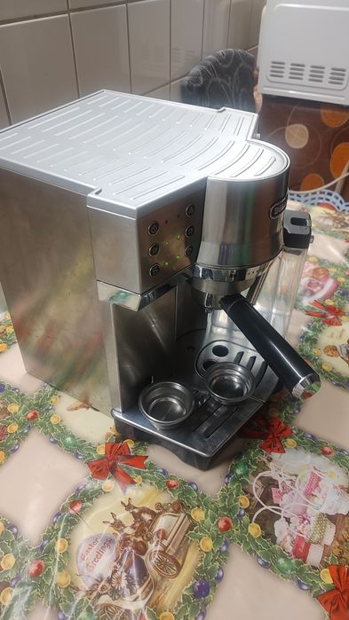 Aparat cafea manual DeLonghi cappucino