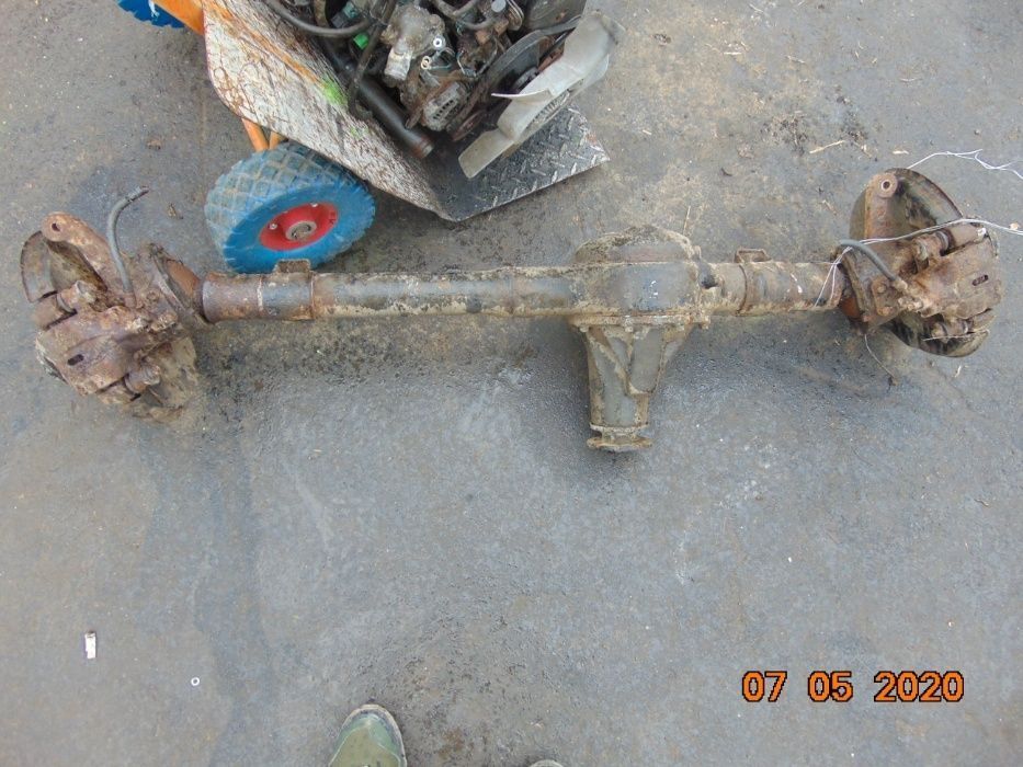 Punte fata Suzuki Samurai lata 1989-2004 conversie punte fata Vitara