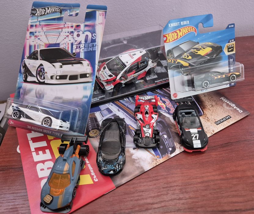 Hot Wheels колички