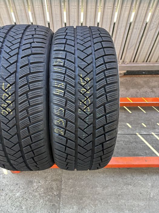 Anvelope Iarna 235/45/19 Vredestein WinTrac Pro 235 45 19 R19
