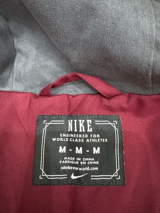 Мъжко яке NIKE .Размер М