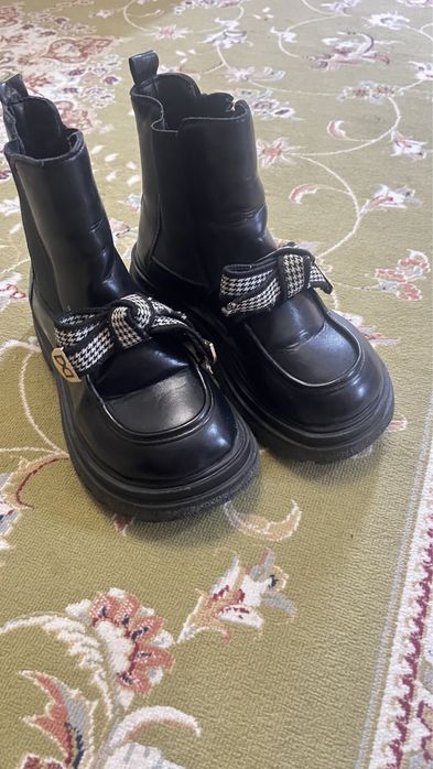Сапожки по 2500