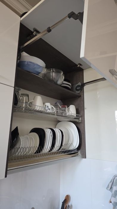 Продам кухонный гарнитур в комплекте