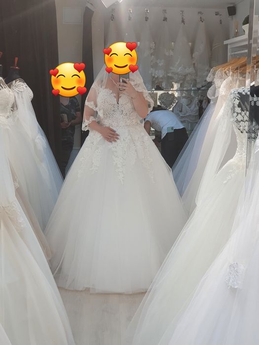 Rochie de mireasă!