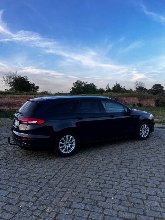 FORD  mondeo tournir