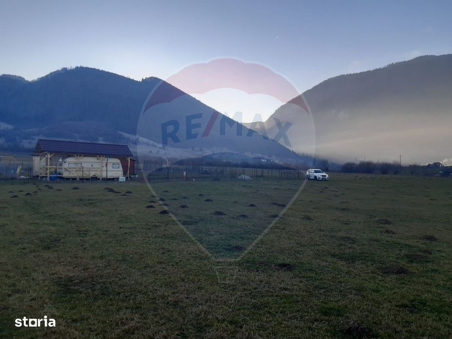 Teren 1,404mp Zarnesti / Strada FN