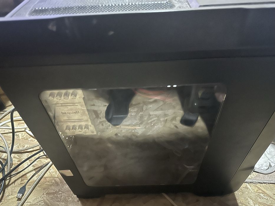 Vand pc i5 9400 , 32 gb ram , 1660ti