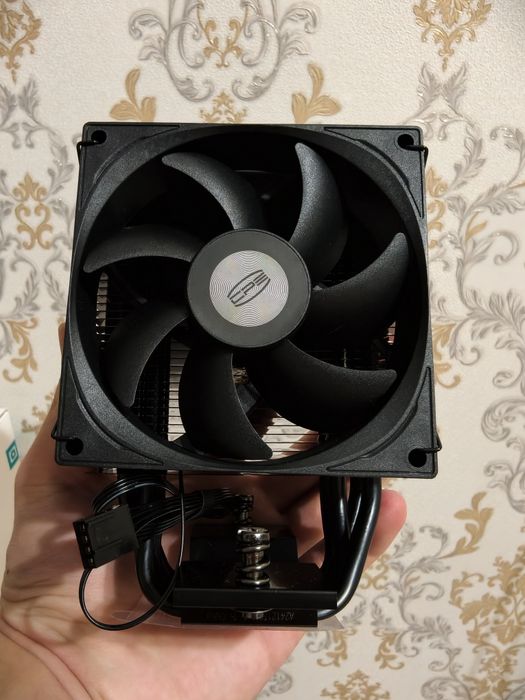 Продам кулер для процессора R400