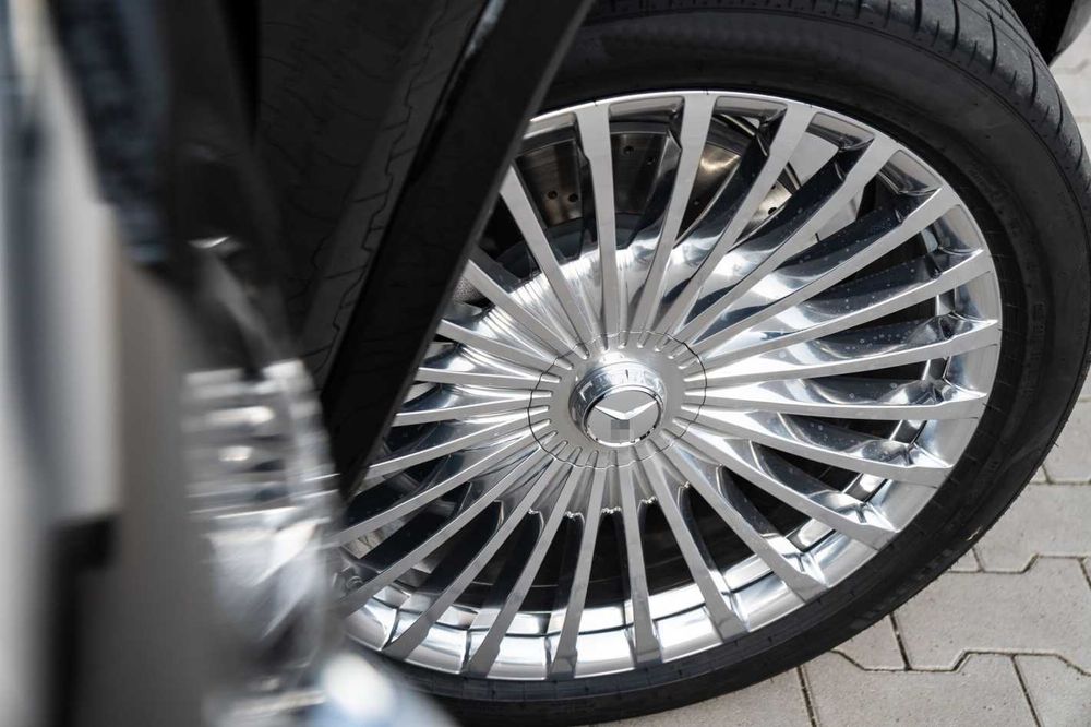 КОВАНИ Мерцедес GLS 600 X167 MAYBACH Style джанти N093