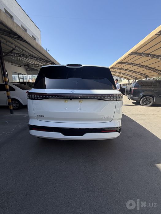 Donfeng 008 ev 610 max
