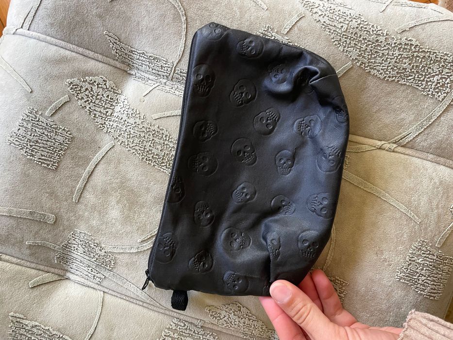 Несесер черен кожен черепи за гримове за аксесоари портфейл калъф