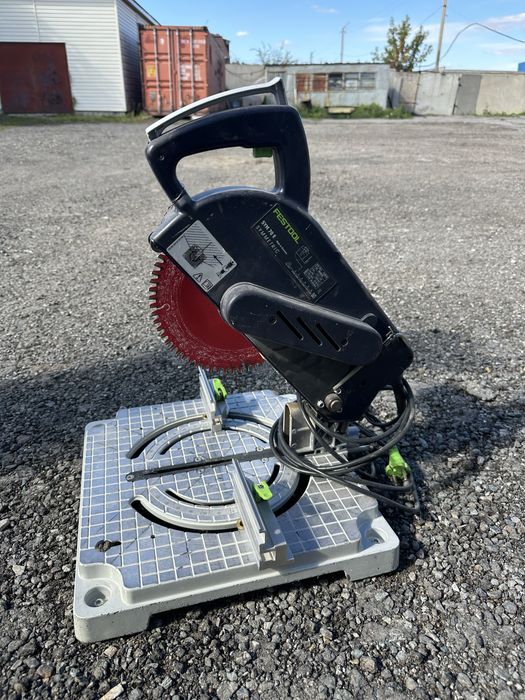 Шуруповерт деволт , бош.