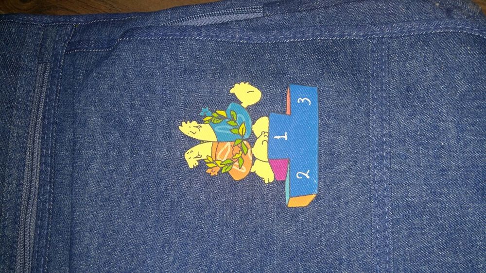 Дънкова чанта с човечета