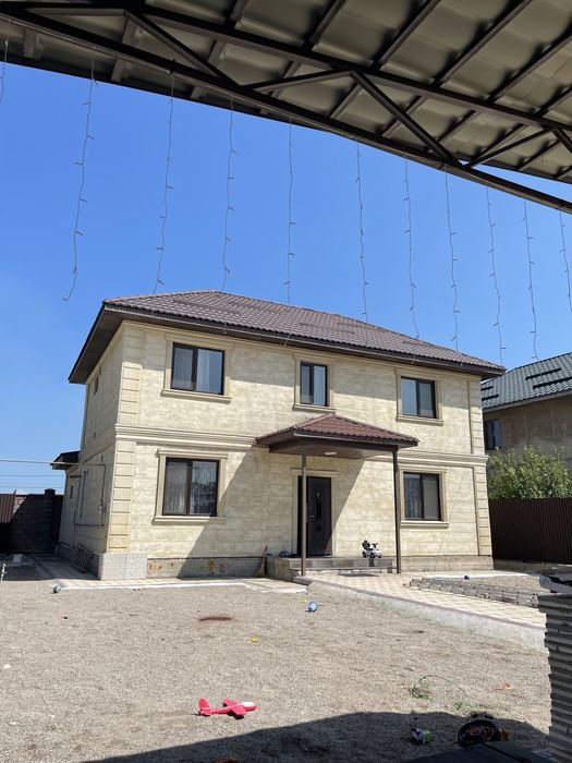 Покраска крыш дом фасады