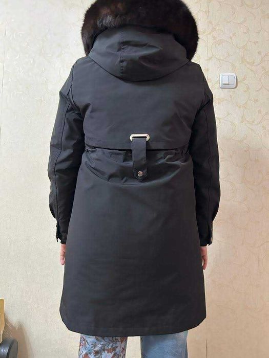 Продам парка куртку зима