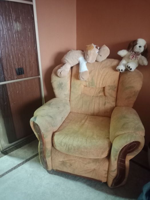 Продам диван б/у