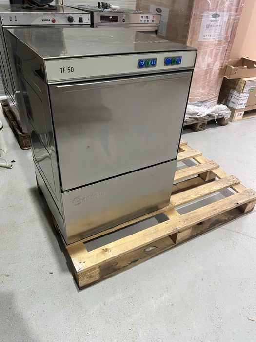 Masina vase Pro Italia - 230 V - cos 50 x 50-pompa evacuare -20% pret