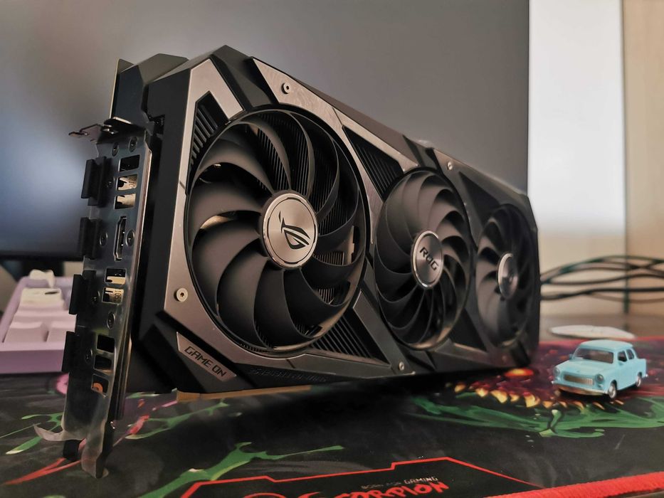 Видеокарта Asus STRIX RTX 3070