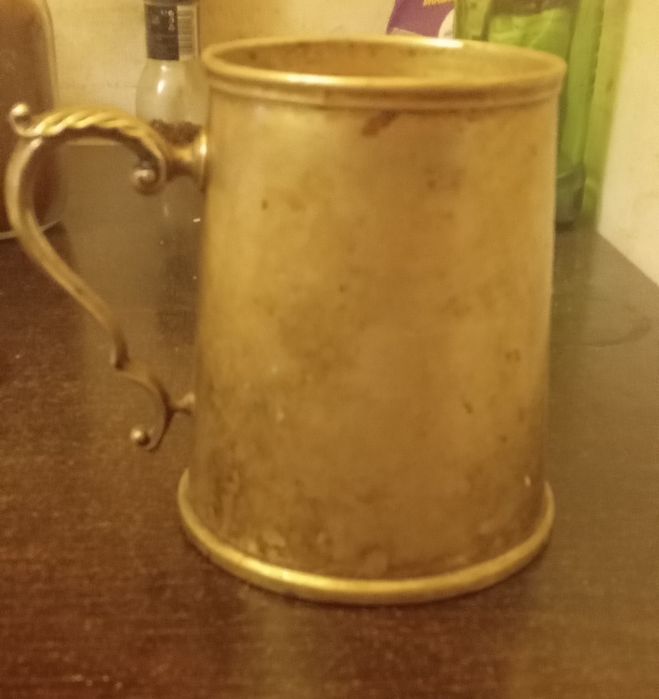 Cană din argint vintage