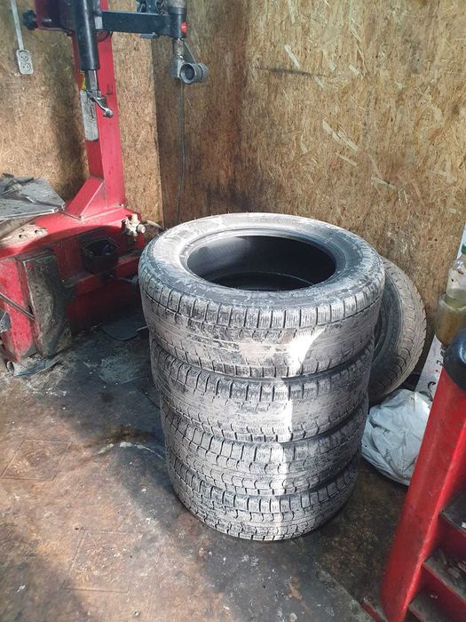 Продам зимние шины