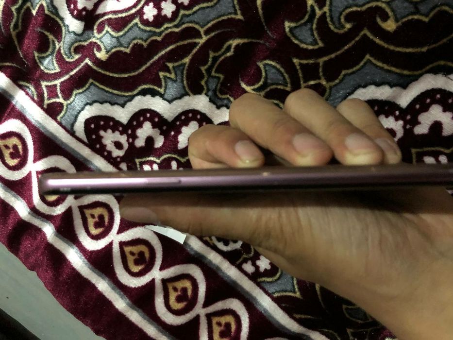 Samsung s9 sotiladi