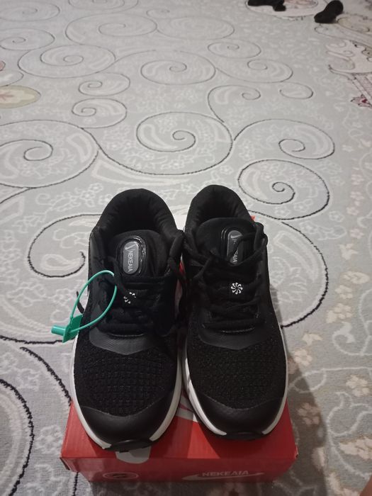 Nike кроссовки, 40размер