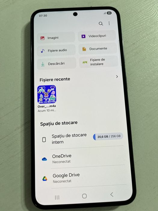 Vand samsung galaxy S23 -256 gb, stare  foarte buna